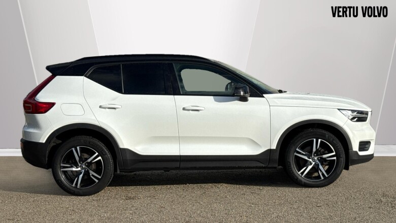 Volvo Xc40 2.0 B4P R DESIGN 5dr Auto Petrol Estate